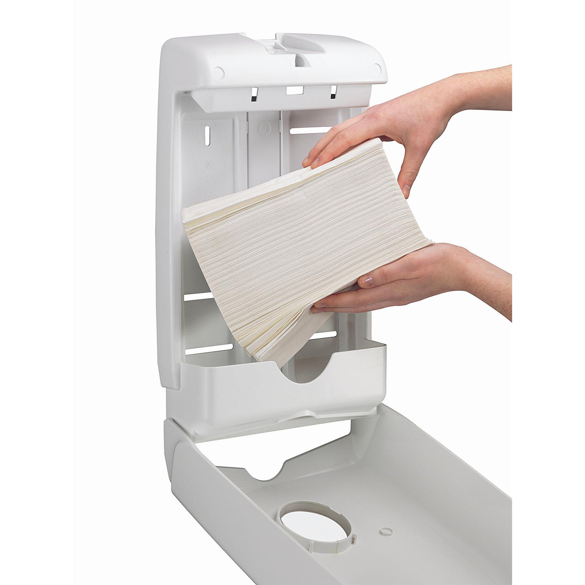 KLEENEX® Compact Hand Towels (4440), White Folded Paper Towels, 24 Packs / Case, 90 Hand Towels / Pack (2,160 Towels) - Packware